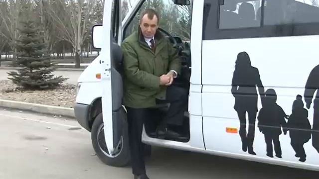 Правильная манера торможения, Mercedes Sprinter смотреть онлайн