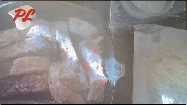 Жареная рыба, вкусно смотреть онлайн