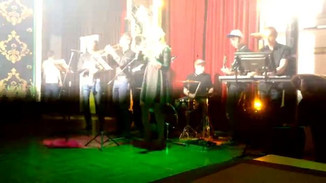 SoundWave - Whenever (Shakira Cover) смотреть онлайн