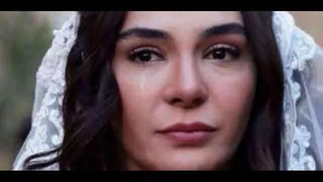 ¡La pregunta sobre Ebru Şahin que hizo reír a Akın Akınözü! Ni siquiera se molestó en contestar смотреть онлайн