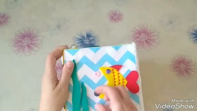 Развивающий кубик из фет и ткани! смотреть онлайн