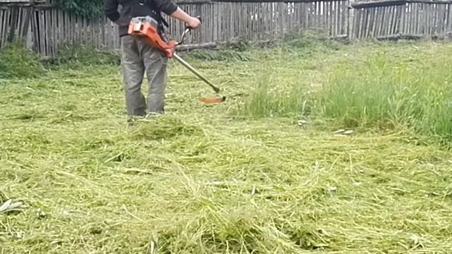 Husqvarna 39R fű kasza első nagyobb bevetése. смотреть онлайн