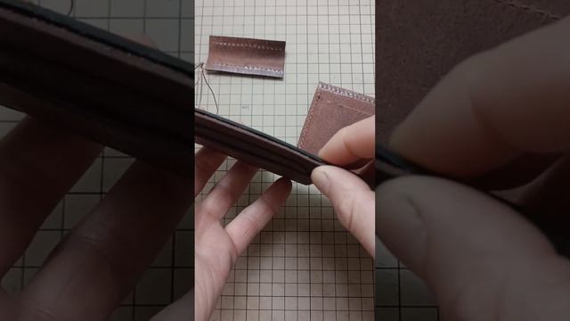 Как сшить зажим для купюр из кожи? Making a leather money clip wallet. Выкройка PDF Pattern. смотреть онлайн