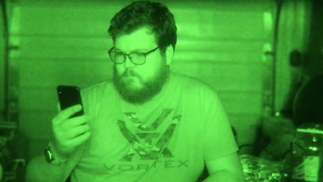 iPhone X: Face ID with Night Vision смотреть онлайн