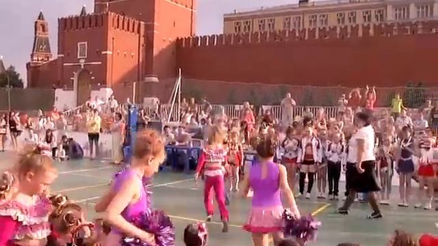 Награждение команды "Мастер" (г.Озерск), занявшей 2 место Красная площадь г.Москва 02 июня 2013г. смотреть онлайн