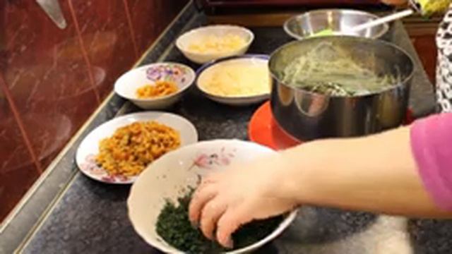 Салат " Лесная полянка". смотреть онлайн