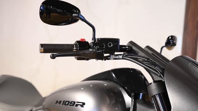 SUZUKI BOULEVARD M109R смотреть онлайн