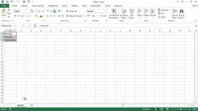 Excel VBA UserForm ListBox - How to Populate using RowSource and Range Name смотреть онлайн