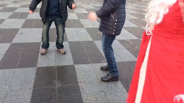 Ukraine,Харьков,танцы, 2 января, "Катя-Катерина" смотреть онлайн