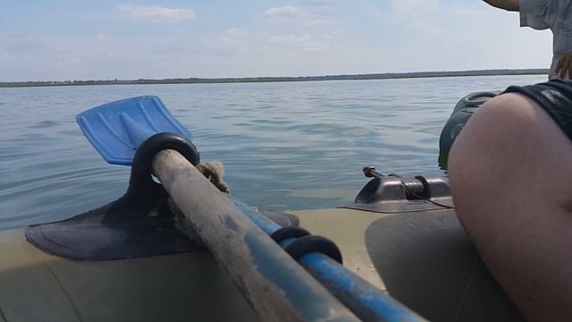 Ловля плотвы летом на червя смотреть онлайн