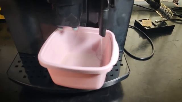Descalcificação DeLonghi Caffe Corso │ Savage Coffee смотреть онлайн