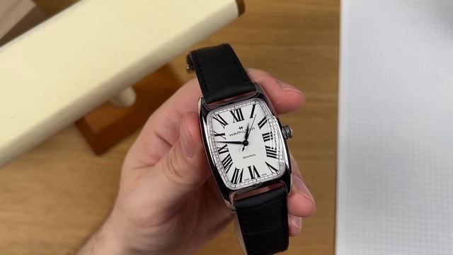 Я ДАВНО ЖДАЛ ЭТИ ВОЛНУЮЩИЕ ФОРМЫ / Нетипичный Hamilton Boulton