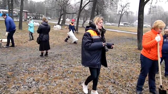 Всероссийский субботник в районе Царицыно смотреть онлайн