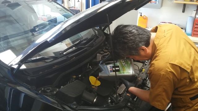 2018 Chevrolet Equinox FWD 1.5L./ Oil Change & reset Oil Life Indicator to 100% смотреть онлайн
