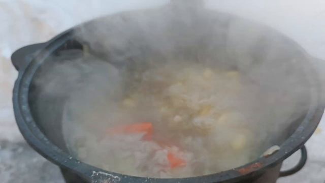 уха в казане на костре смотреть онлайн