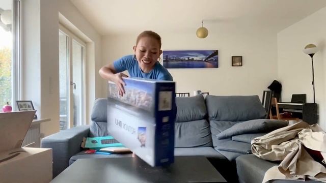 SAMSUNG 28” 4K UHD MONITOR UE590 - UNBOXING || BUAT STUDIO YOUTUBE AKU!! смотреть онлайн