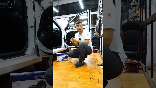 Kia Cerato độ dàn loa hay Chỉ hơn 20tr - Loa sub bass, độ loa ô tô смотреть онлайн