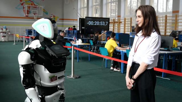 Как проходил Второй «Кубок Губернатора Санкт-Петербурга по робототехнике» смотреть онлайн