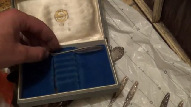 НАБОР ЛОЖЕК !!! много ложек и вилок столовые предметы смотреть онлайн