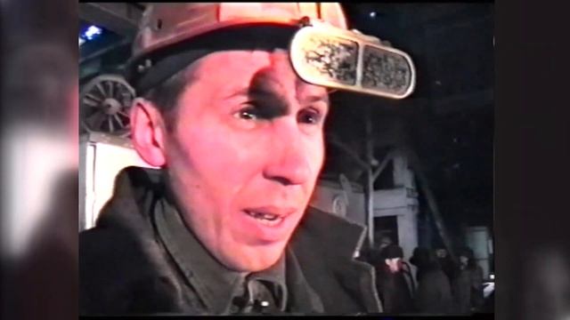 Делимся с вами 20-летним архивом. В 2001 году мартеновский цех метзавода отмечал свое 105-летие смотреть онлайн