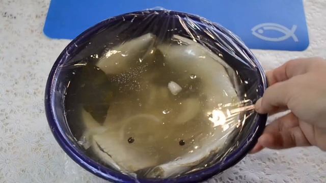 Как посолить селедку в домашних условиях. Вкуснейшая селедка пряного посола #селедка_соленая#селедк смотреть онлайн