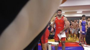 Взвешивание борцов до 86 кг.