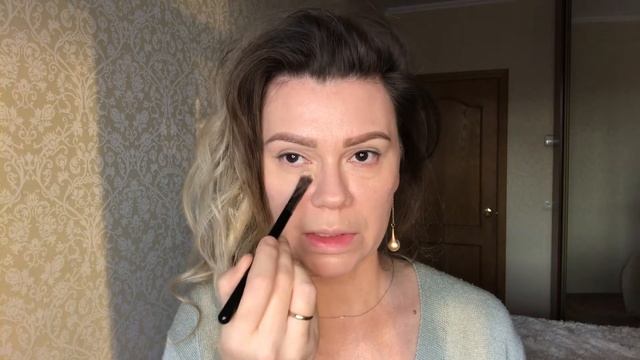 Как замаскировать мешки под глазами за 10 минут. Прячем глубокие морщины и заломы смотреть онлайн