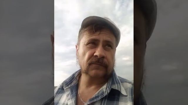 Старое село, новая поэзия и рыбалка смотреть онлайн