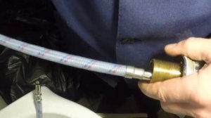 Замена шлангов на смесителе умывальника