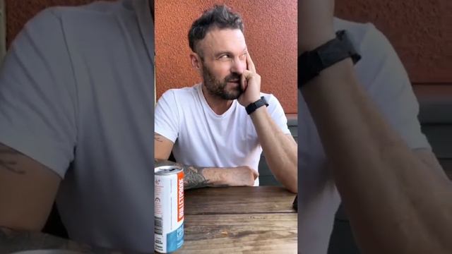 Beverly Hills 90210 Stories with Brian Austin Green смотреть онлайн