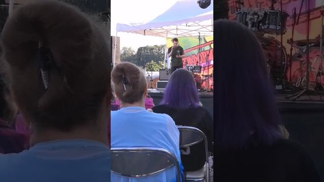 Спесивцев Артём  выступление со стихами