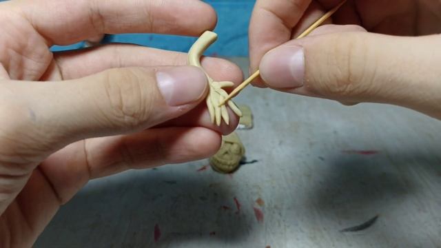 МОСТОВОЙ ЧЕРВЬ ИЗ ПЛАСТИЛИНА лепка | творение Тревора Хендерсона смотреть онлайн