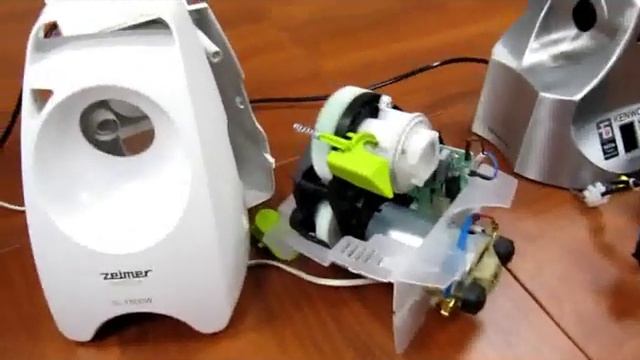 внутри мясорубки Zelmer 986 и Kenwood 520.wmv смотреть онлайн