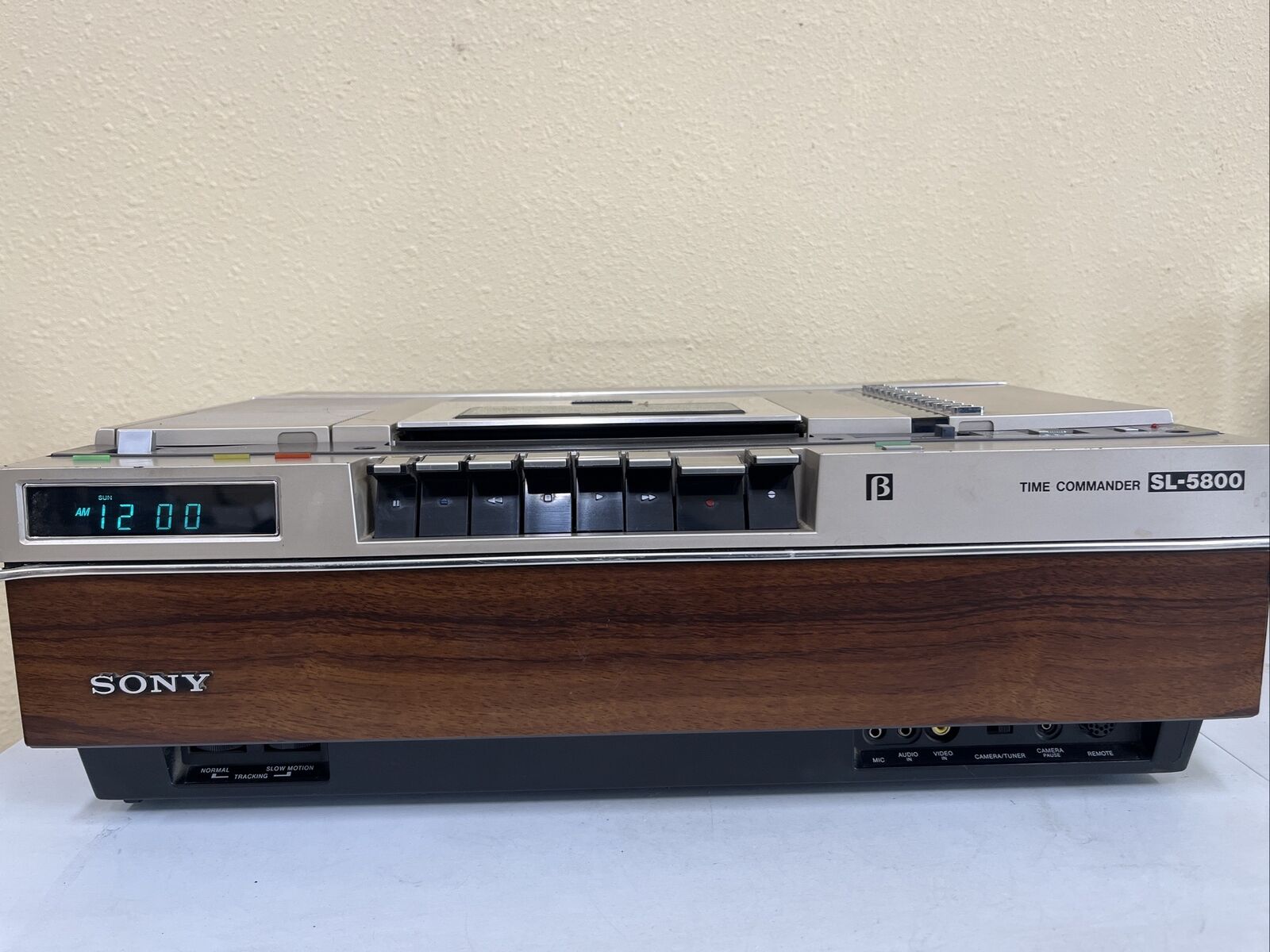 Кассетный видеомагнитофон Sony Time Betamax Commander SL-5800-Япония-1978-год