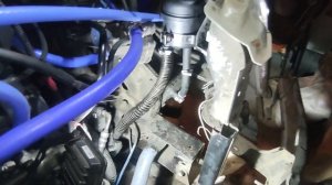 Бачок гидроусилителя. Зачем менять?