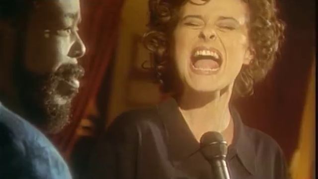 Lisa Stansfield - All Around The World with barry White. смотреть онлайн