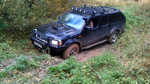 Nissan Np300 приехали