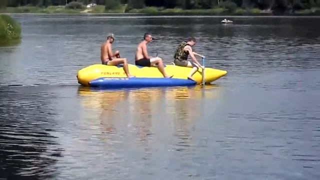 Дрейфуем на банане. Березино party #2. смотреть онлайн