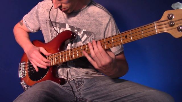 Bohemian Rhapsody | Solo BASS Arrangement смотреть онлайн