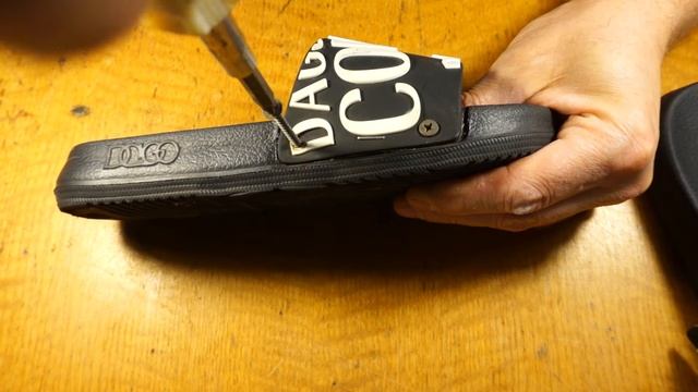Приколы с саморезом #shorts /Fun with a self-tapping screw#Shorts смотреть онлайн