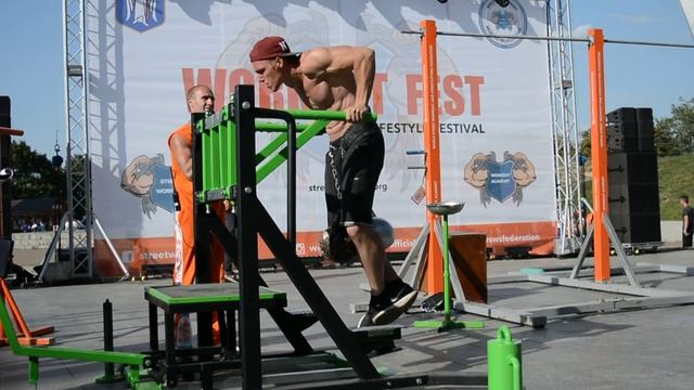 Отжимания на брусьях +48 кг Чемпионат Украины по Street Workout 2018 смотреть онлайн