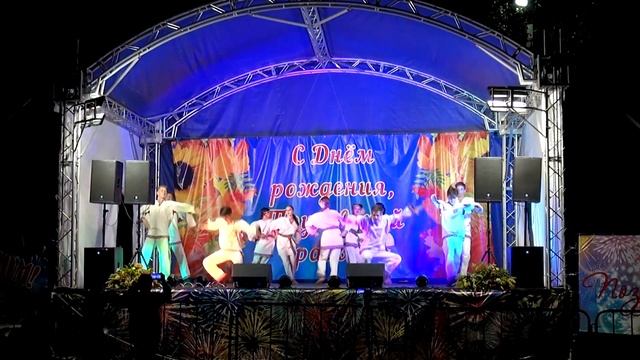 Ансамбль "Перфоманс", "От Волги до Енисея" смотреть онлайн