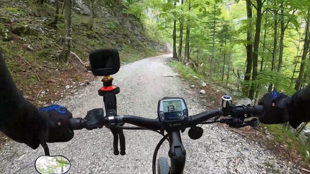 Salzkammergut Radtour 2021🤠 - Alt Aussee, 🚴🏻♀️Bad Ischl, Hallstatt, Grundlsee - Tag 1 смотреть онлайн