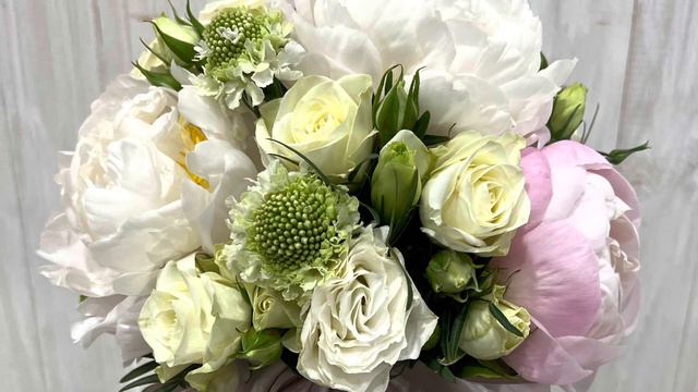 Florists Journey - Domed Posy Bouquet смотреть онлайн
