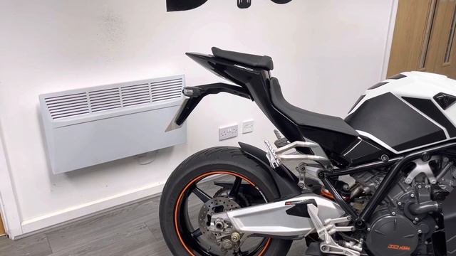 2012 '12 KTM RC8 1190 Superbike White Used For Sale V-Twin Video Walk Around смотреть онлайн