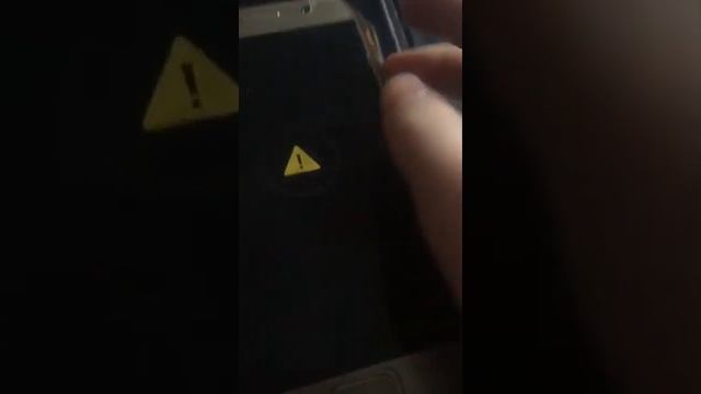 Странное поведение Samsung Galaxy A5 2017 . смотреть онлайн