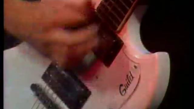 Sparks - This Town Ain't Big Enough For Both Of Us смотреть онлайн