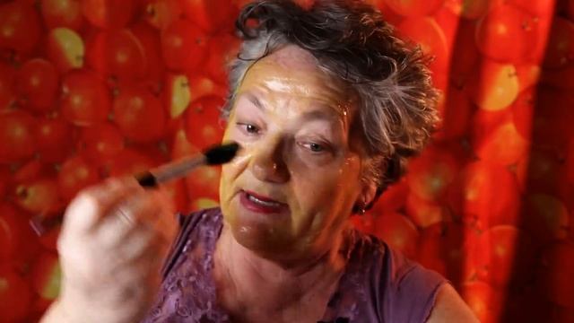 Маска для лица из одного яйца смотреть онлайн