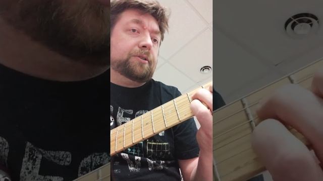 Werewolves of London for Halloween show смотреть онлайн