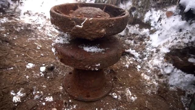 A BROKEN KV-1 TANK WAS FOUND IN A WINTER FOREST NEAR ST. PETERSBURG смотреть онлайн